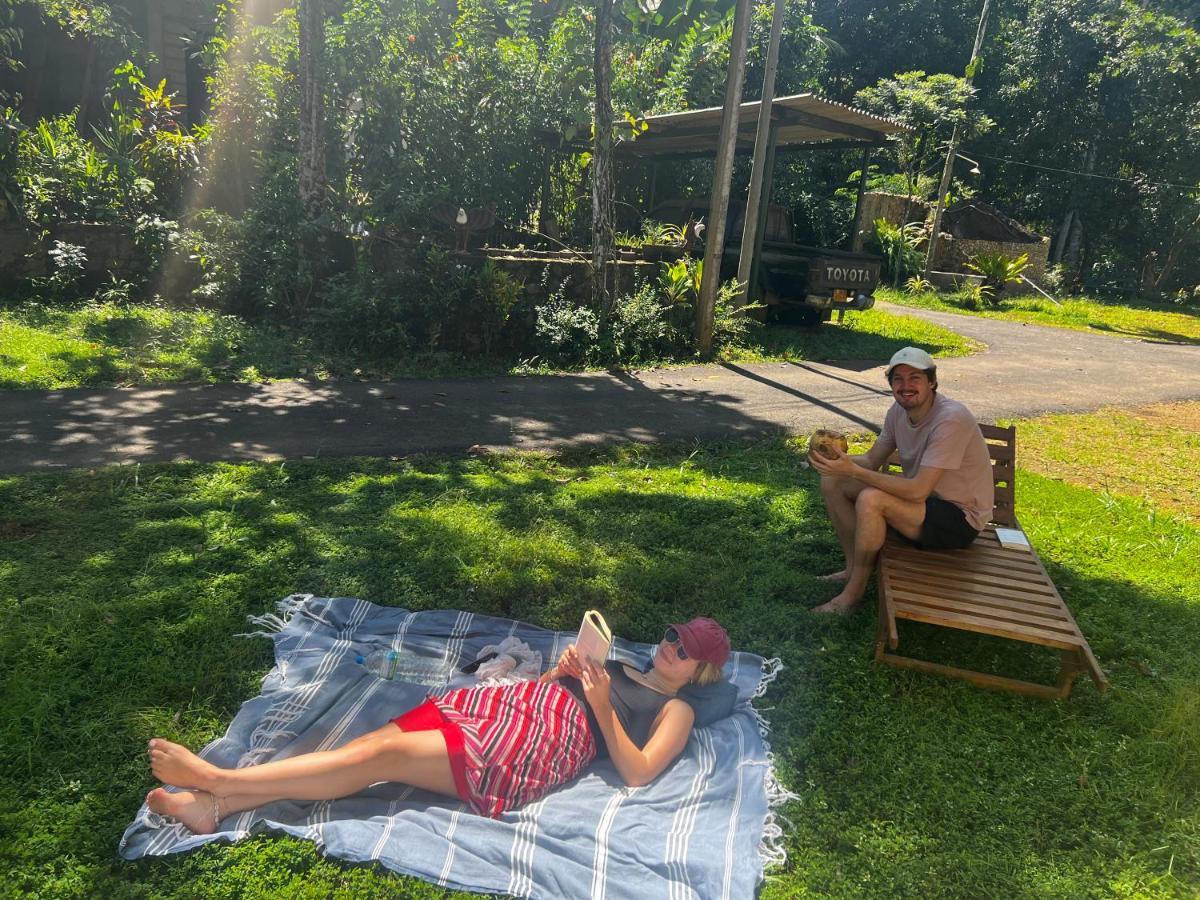 Summer Ridge - Homestay Ratnapura Zewnętrze zdjęcie